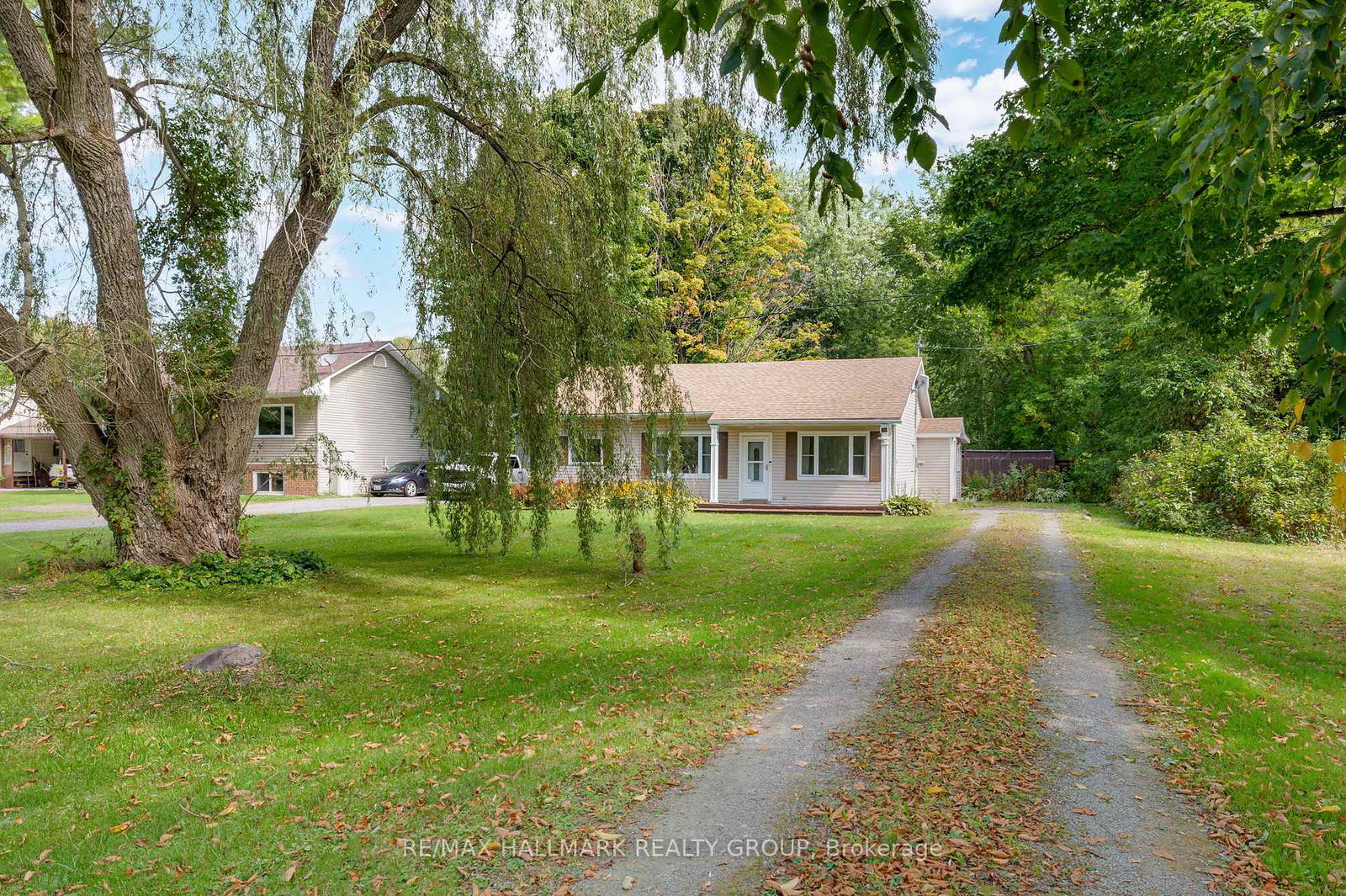 2063-county-road-44-edwardsburghcardinal-ontario-x12406155