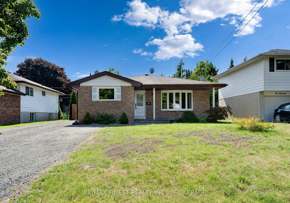 204-queen-street-greater-napanee-ontario-x12406243