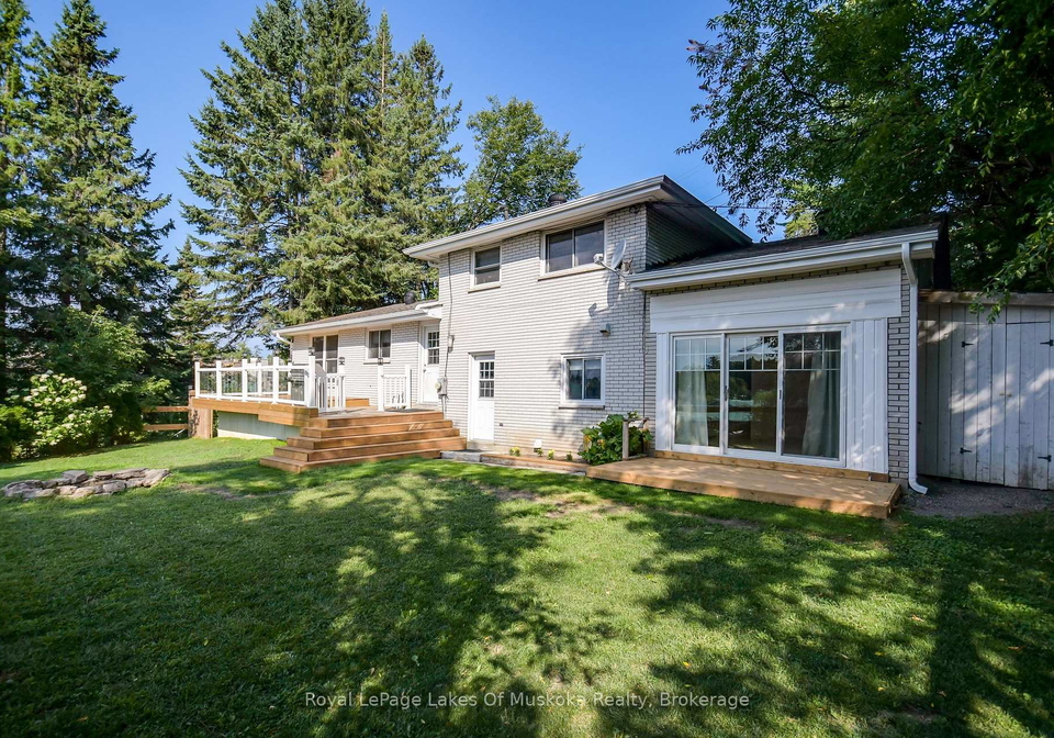 30-taylor-road-bracebridge-ontario-x12406309