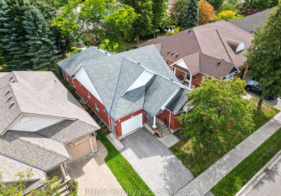 31-honeysuckle-drive-guelph-ontario-x12406425