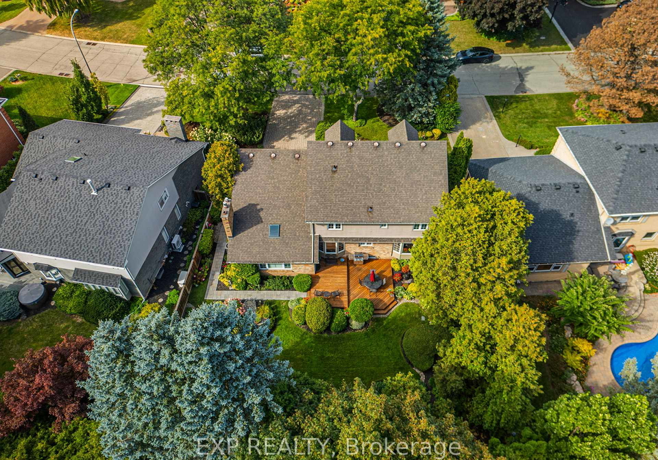 158-broad-leaf-crescent-hamilton-ontario-x12406530