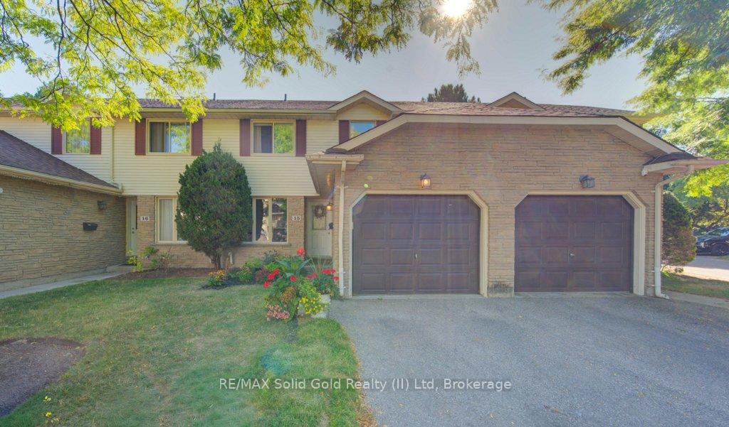 476-kingscourt-drive-waterloo-ontario-x12406541