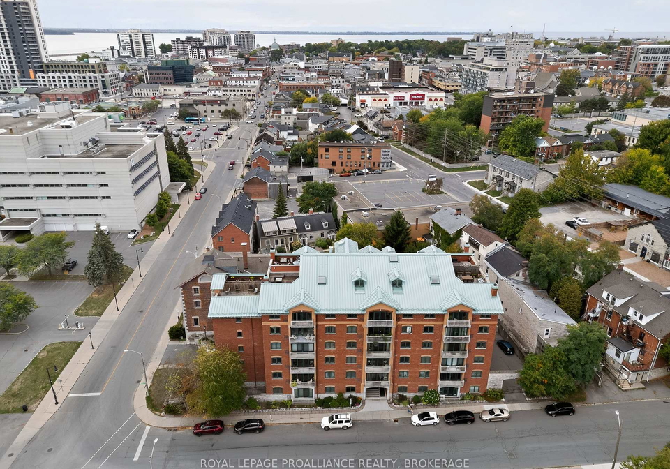 2-bay-street-kingston-ontario-x12406646
