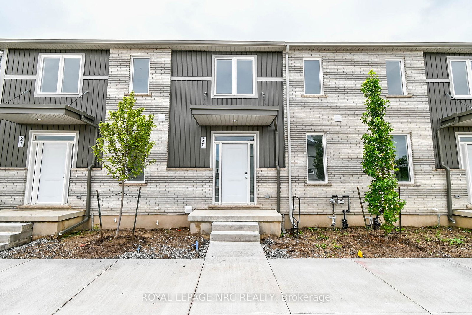121a-moffatt-street-st-catharines-ontario-x12406744