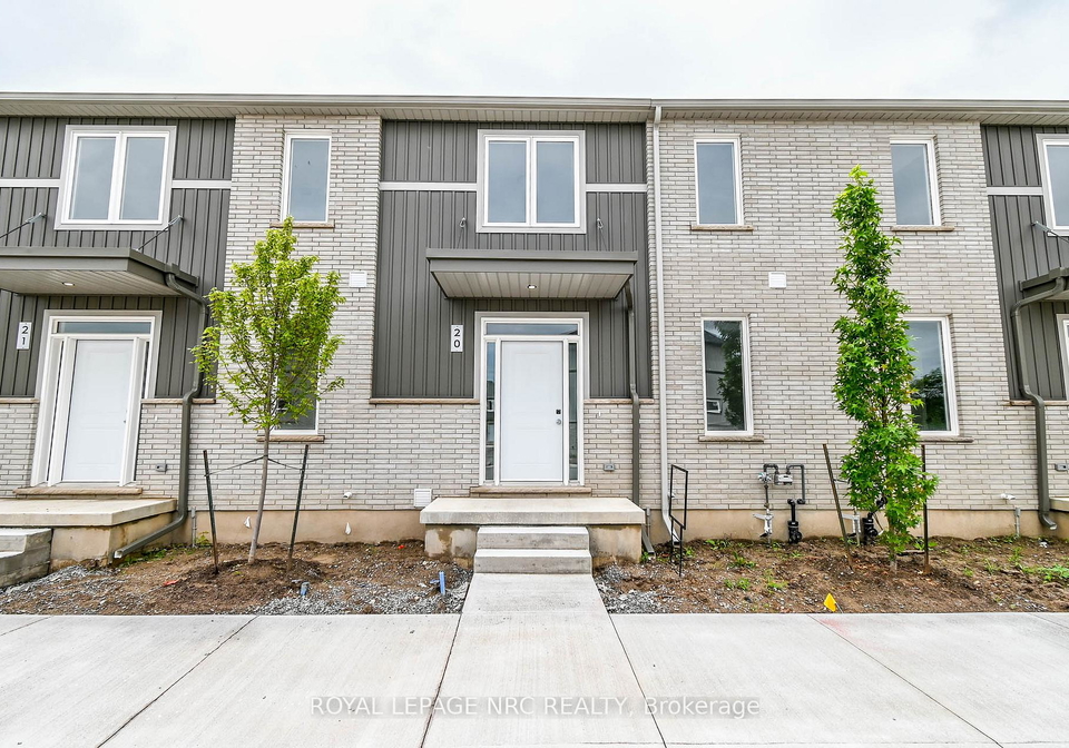 121a-moffatt-street-st-catharines-ontario-x12406744