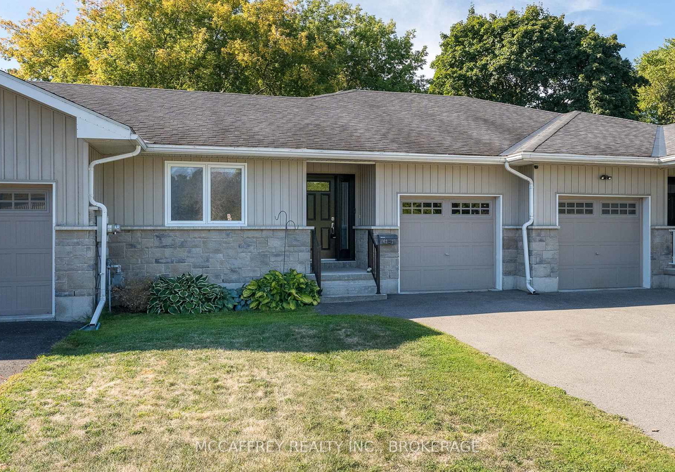 6county-road-8-greater-napanee-ontario-x12406904