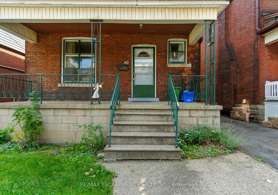 40-barnesdale-avenue-n-hamilton-ontario-x12406982