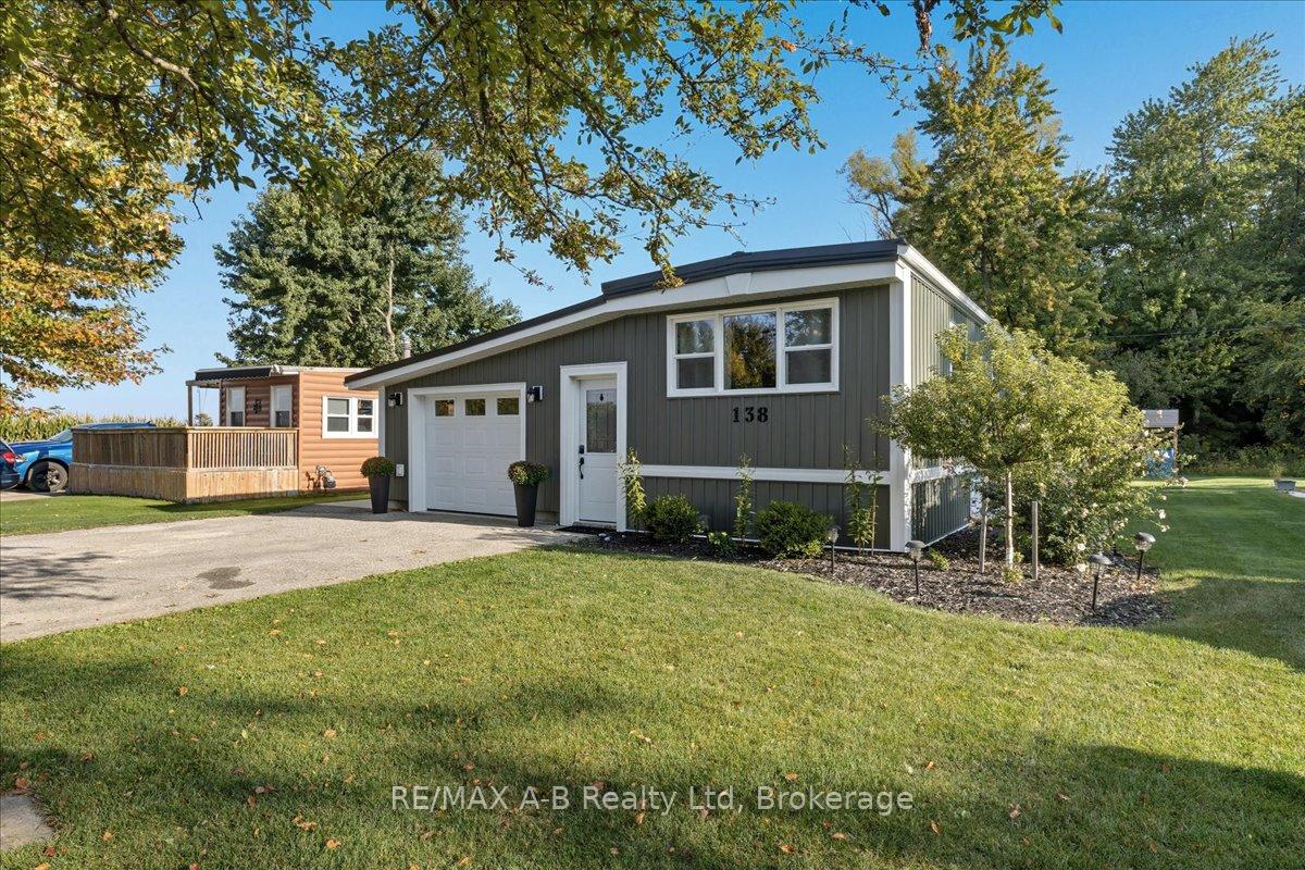 138-ash-street-perth-east-ontario-x12406983