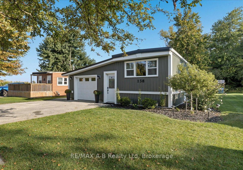 138-ash-street-perth-east-ontario-x12406983