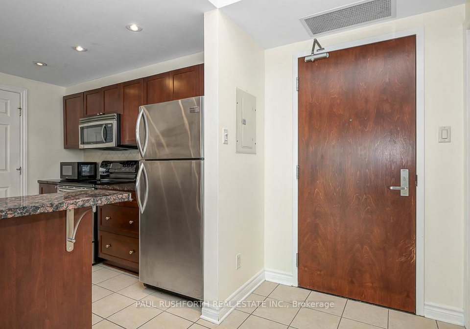 200-rideau-street-ottawa-ontario-x12407094