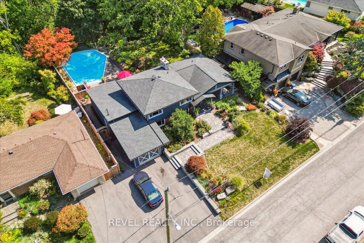 18-brentwood-drive-hamilton-ontario-x12407127