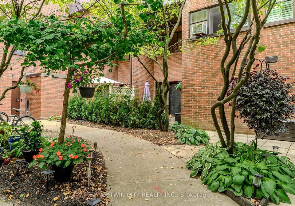 36-hayhurst-road-brantford-ontario-x12407139