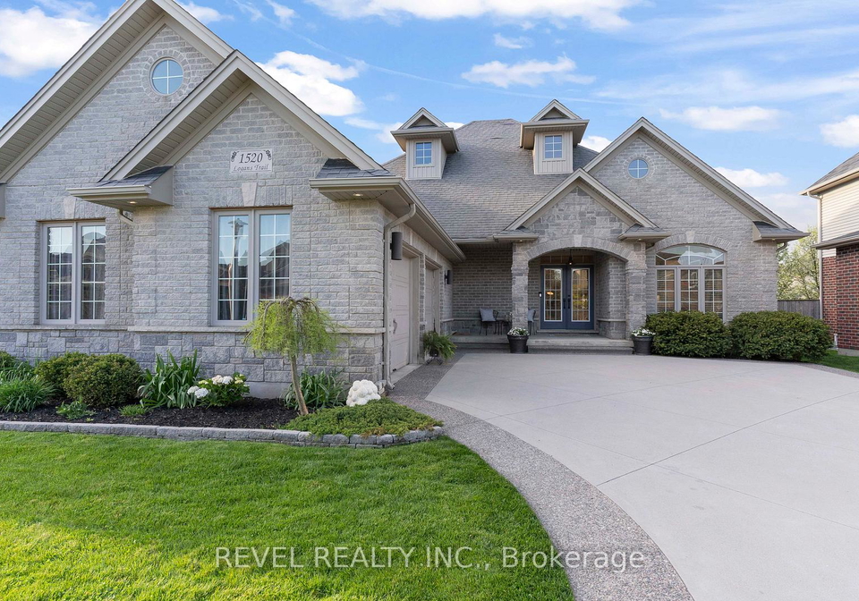 1520-logans-trail-london-south-ontario-x12407165