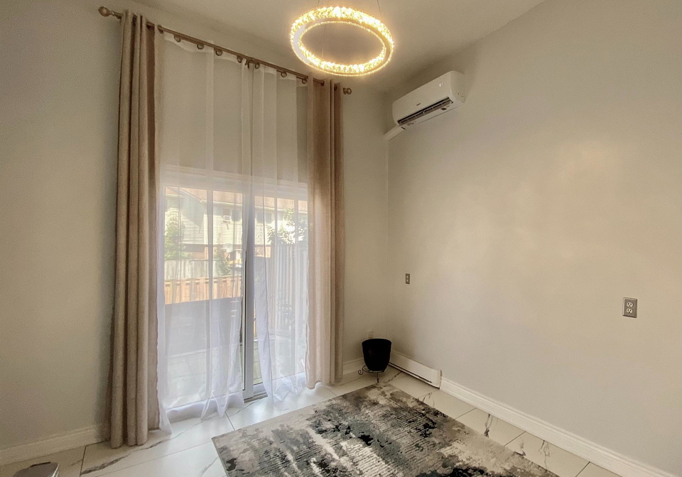 1255-upper-gage-avenue-hamilton-ontario-x12407207
