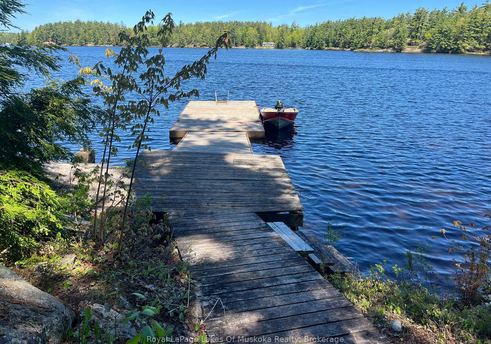 3-island-15kl-gravenhurst-ontario-x12407257