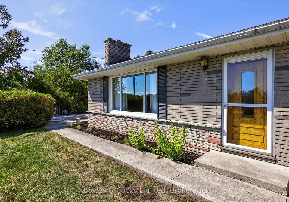 374-county-road-4-douro-dummer-ontario-x12407294