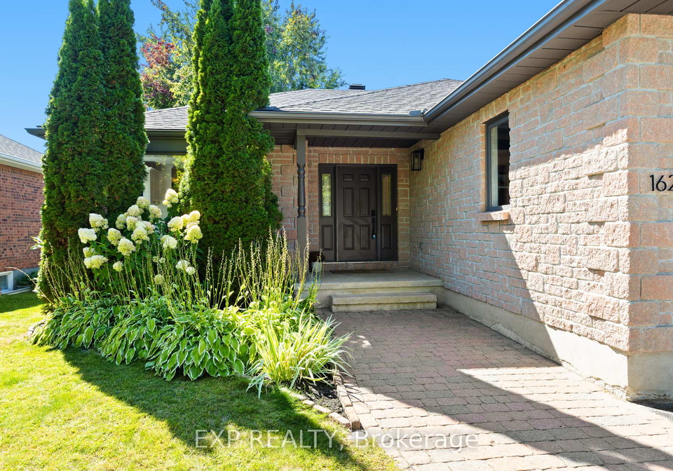 162-inniskillin-drive-ottawa-ontario-x12407332