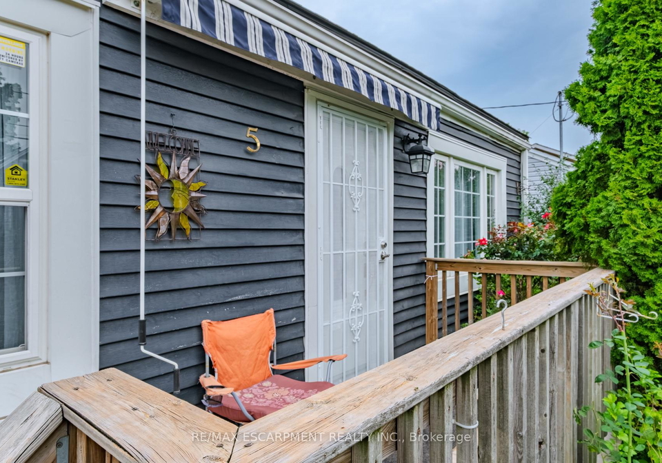 5-dalhousie-avenue-hamilton-ontario-x12407421
