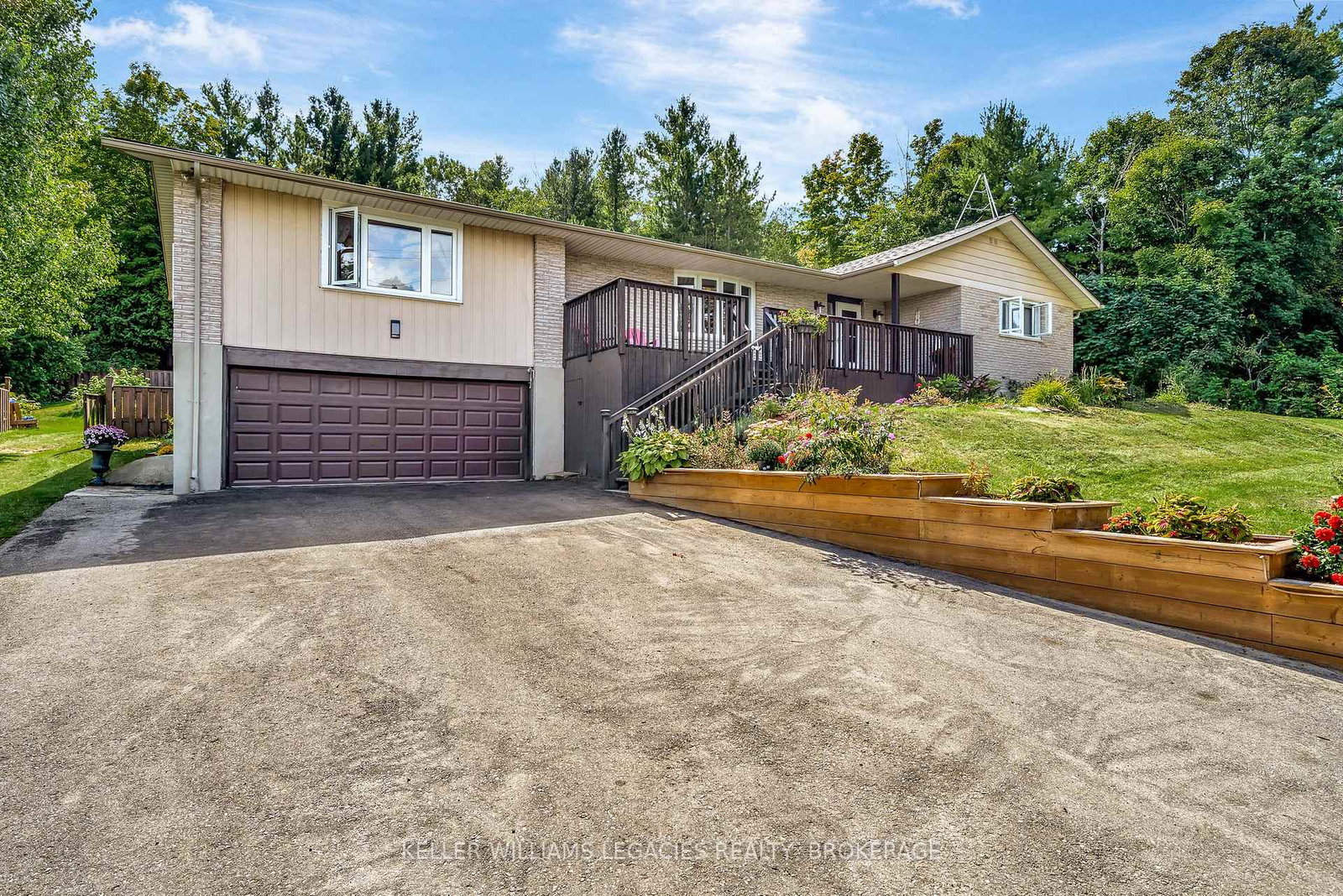 1543-county-road-28-quinte-west-ontario-x12407435