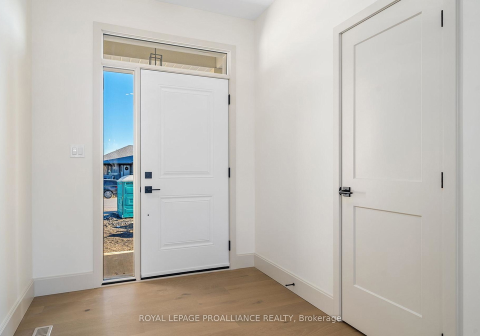 152-sienna-avenue-belleville-ontario-x12407498
