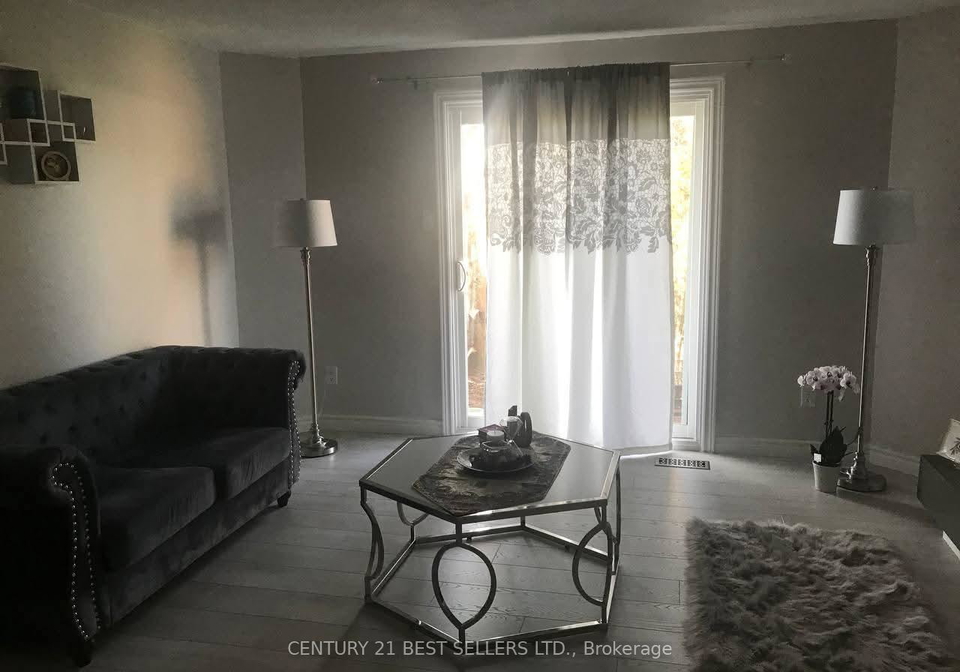 700-erinbrook-drive-kitchener-ontario-x12407605