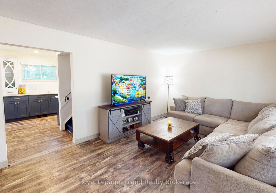 6-elmwood-crescent-woodstock-ontario-x12407705
