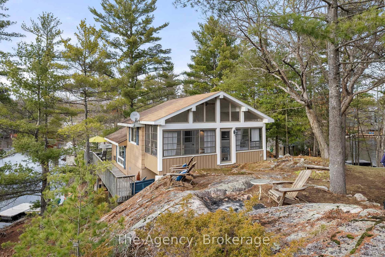 29-fire-route-79b-trent-lakes-ontario-x12407816