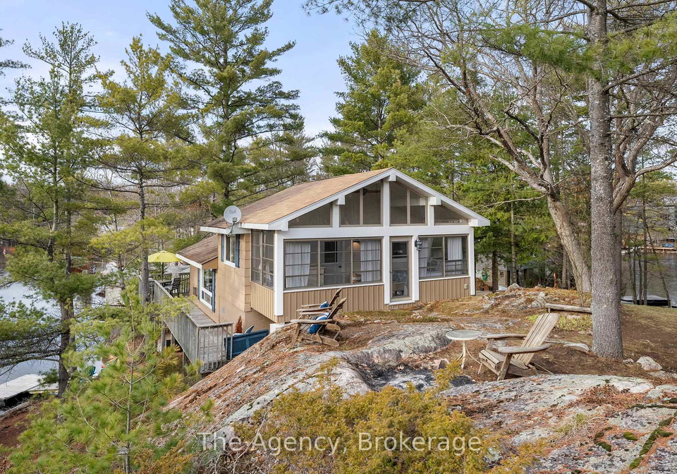 29-fire-route-79b-trent-lakes-ontario-x12407816
