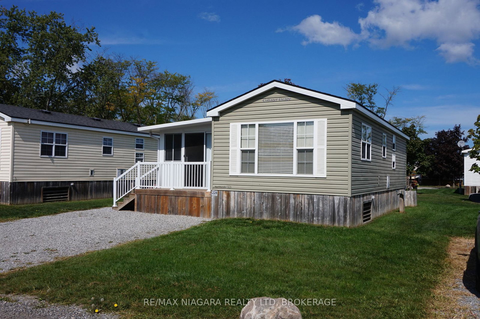 1501-line-8-road-niagara-on-the-lake-ontario-x12407922