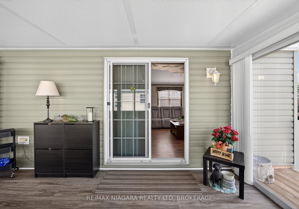 1501-line-8-road-niagara-on-the-lake-ontario-x12407922