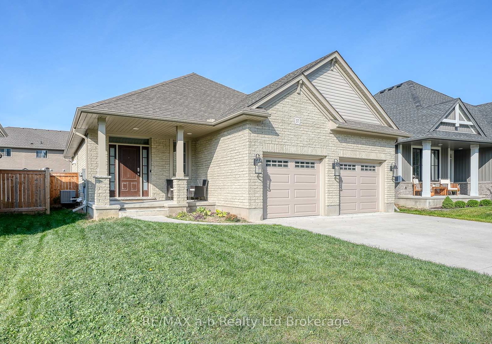 37-lowrie-crescent-tillsonburg-ontario-x12407930