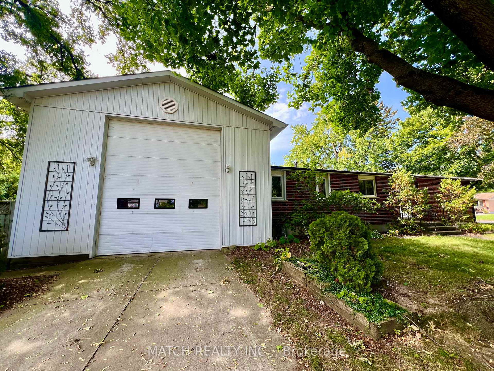 306-laughton-crescent-strathroy-caradoc-ontario-x12408300