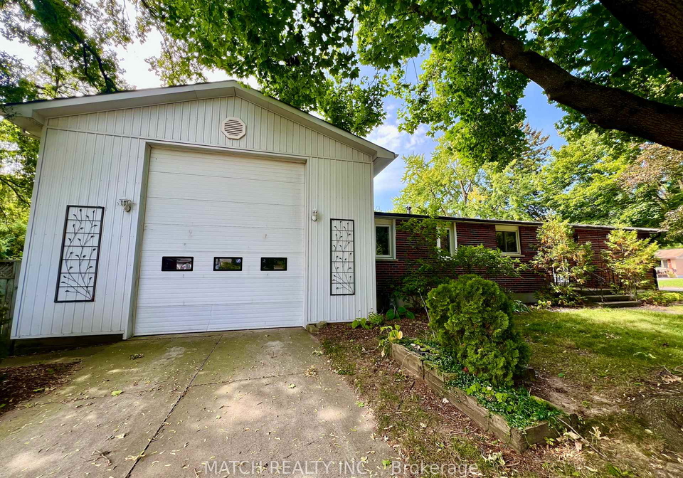 306-laughton-crescent-strathroy-caradoc-ontario-x12408300