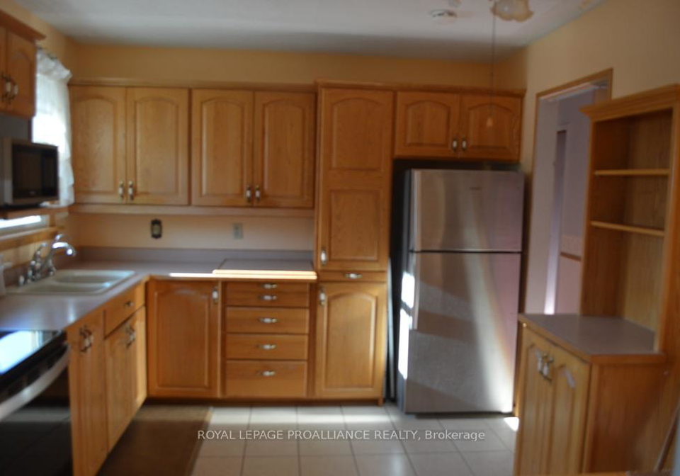 118-nicholas-street-quinte-west-ontario-x12408352