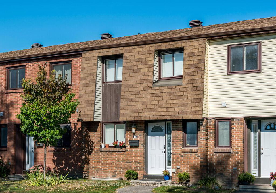5c-woodvale-green-ottawa-ontario-x12408369