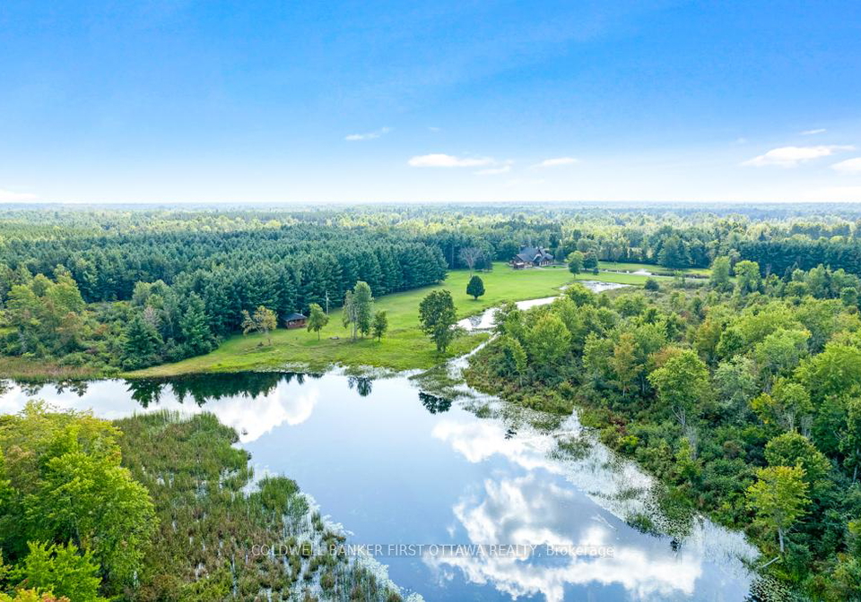 2499-bathurst-concession-2-road-tay-valley-ontario-x12408435