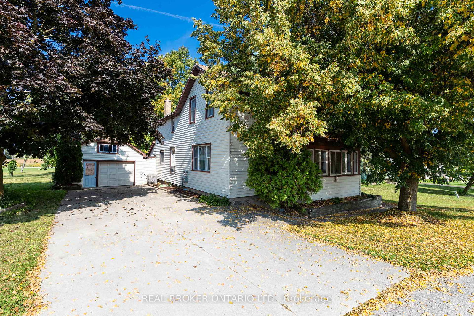84-absalom-street-w-south-bruce-ontario-x12408455