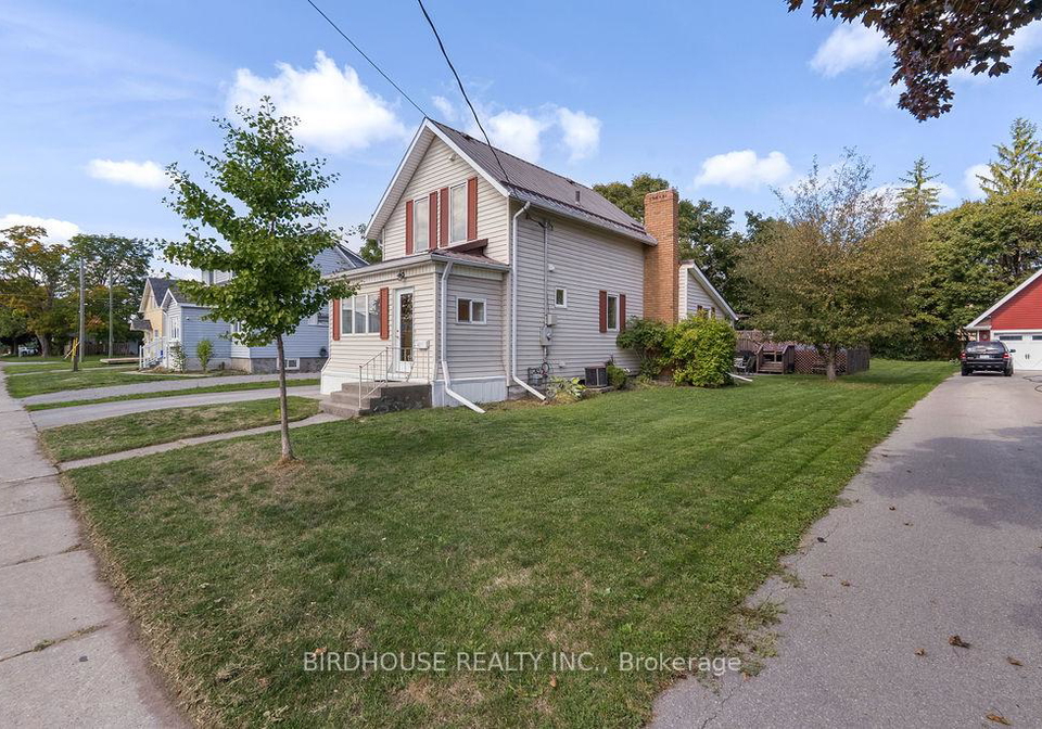 40-durham-street-w-kawartha-lakes-ontario-x12408513