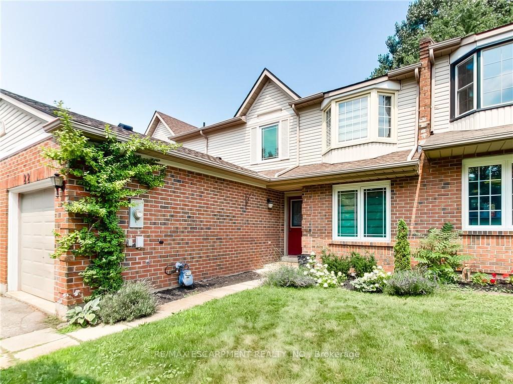 22-hedgelawn-drive-grimsby-ontario-x12408725