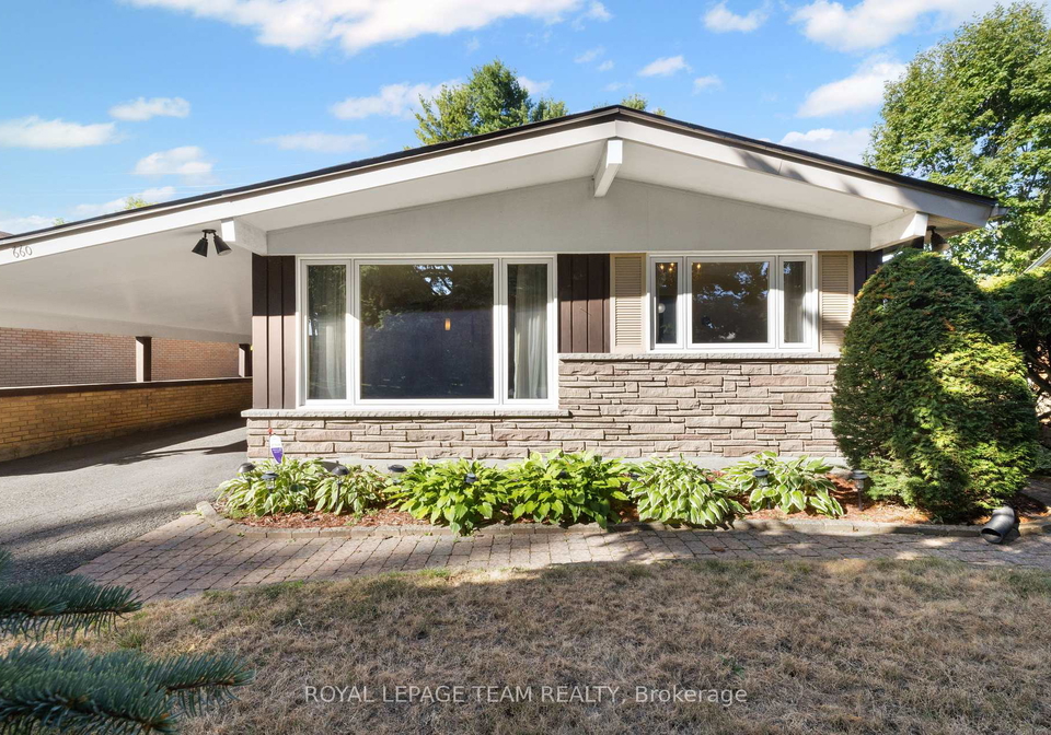 660-sandra-avenue-ottawa-ontario-x12408959
