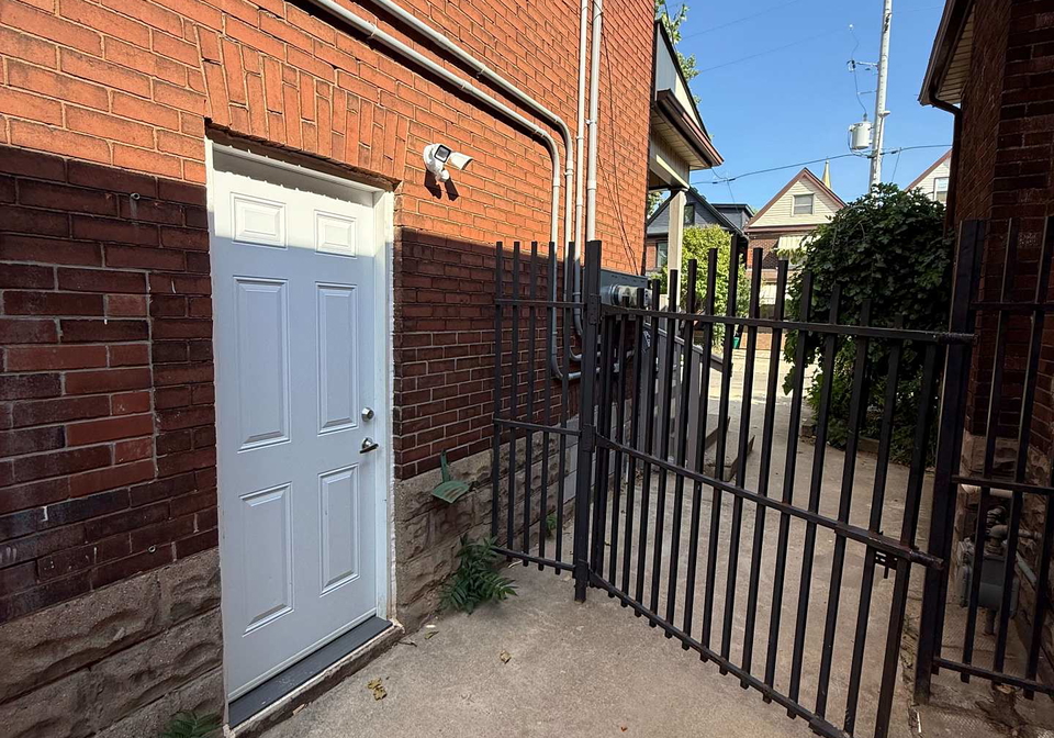 187-stirton-street-hamilton-ontario-x12408997