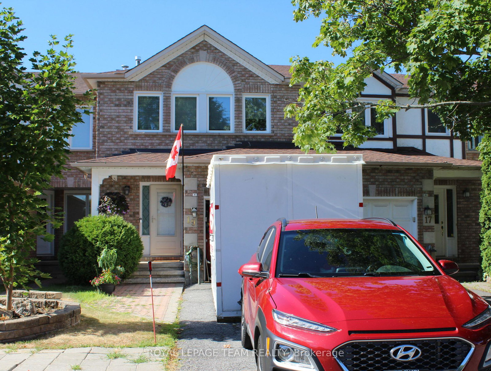19-locheland-crescent-ottawa-ontario-x12409009