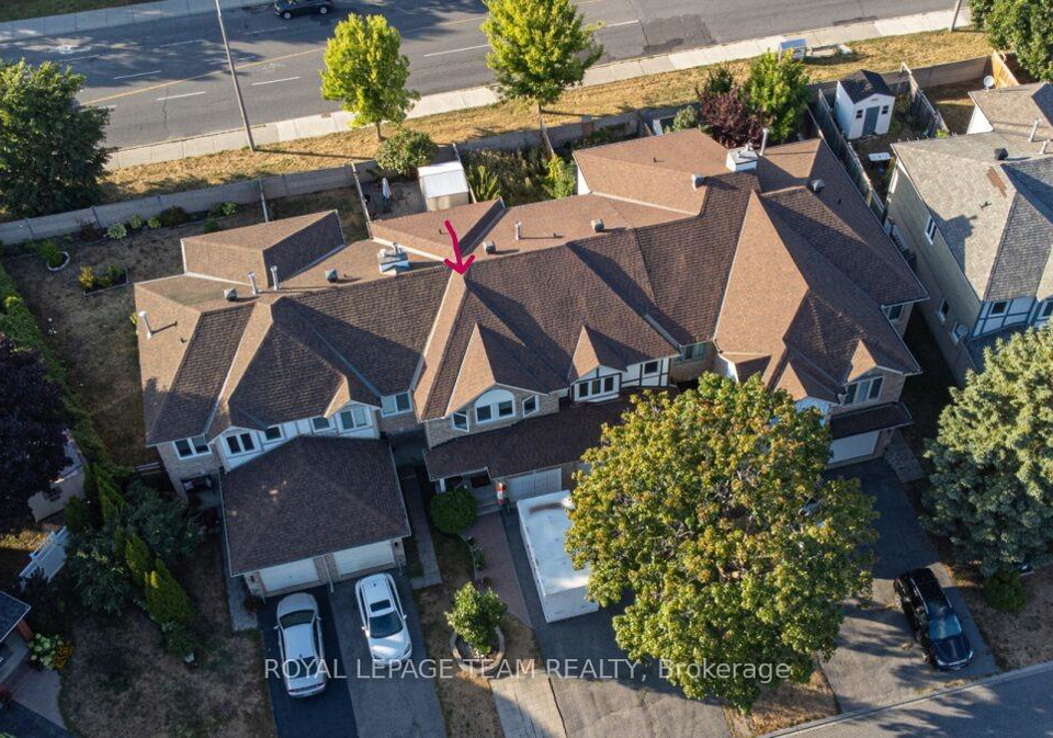 19-locheland-crescent-ottawa-ontario-x12409009
