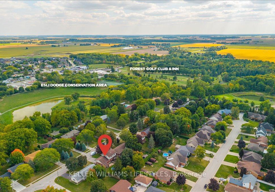 22-park-lane-lambton-shores-ontario-x12409277
