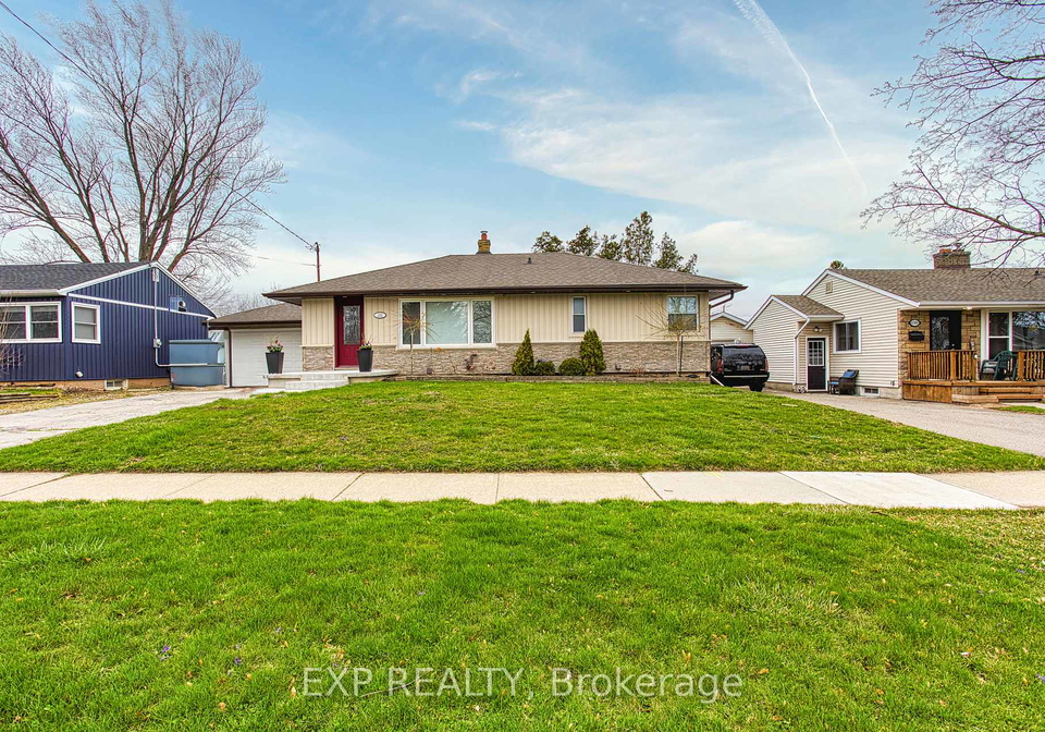 4382-central-avenue-lincoln-ontario-x12409363