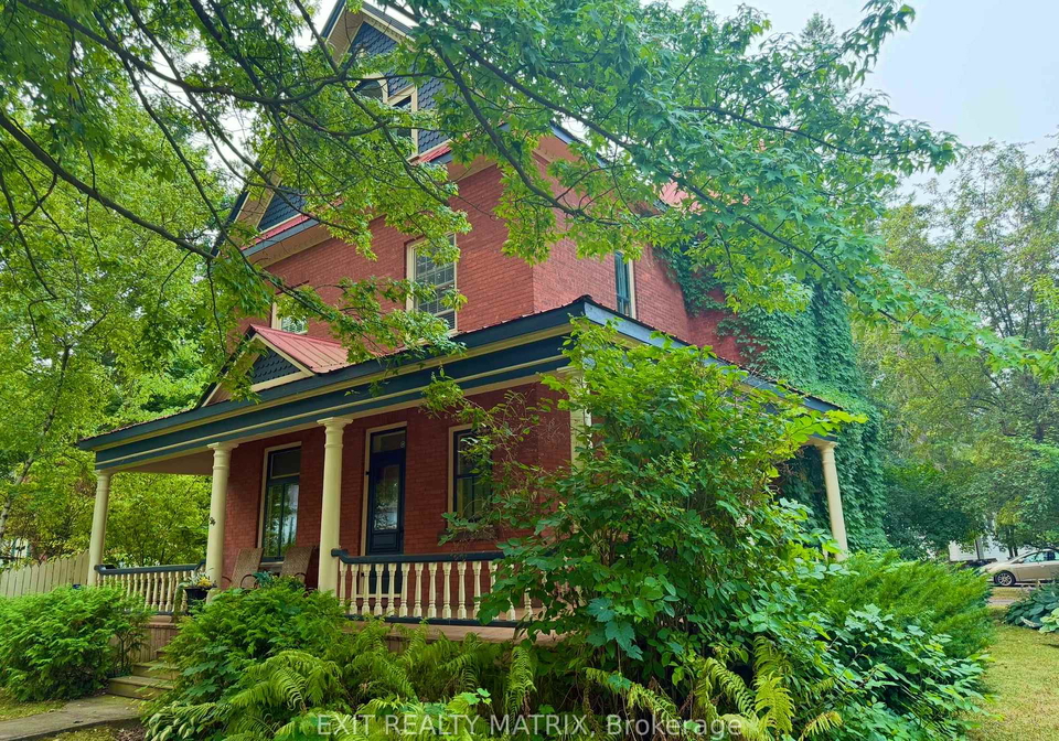 94-king-street-north-dundas-ontario-x12409376