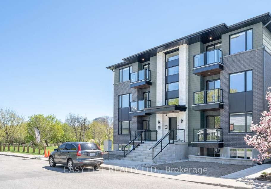 152-springhurst-avenue-ottawa-ontario-x12409400