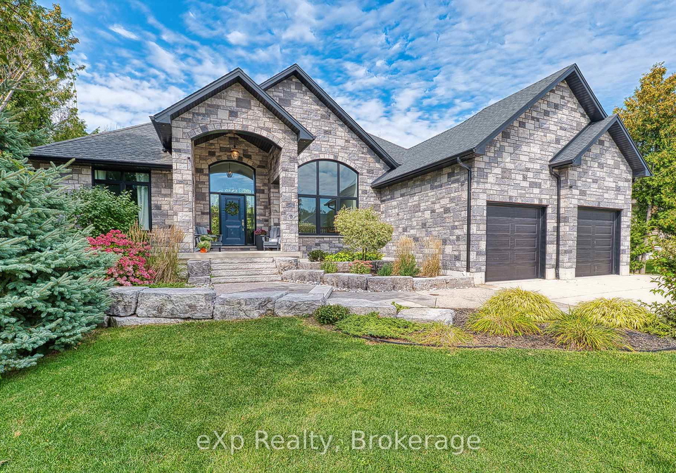 9-w-westgate-drive-saugeen-shores-ontario-x12409417