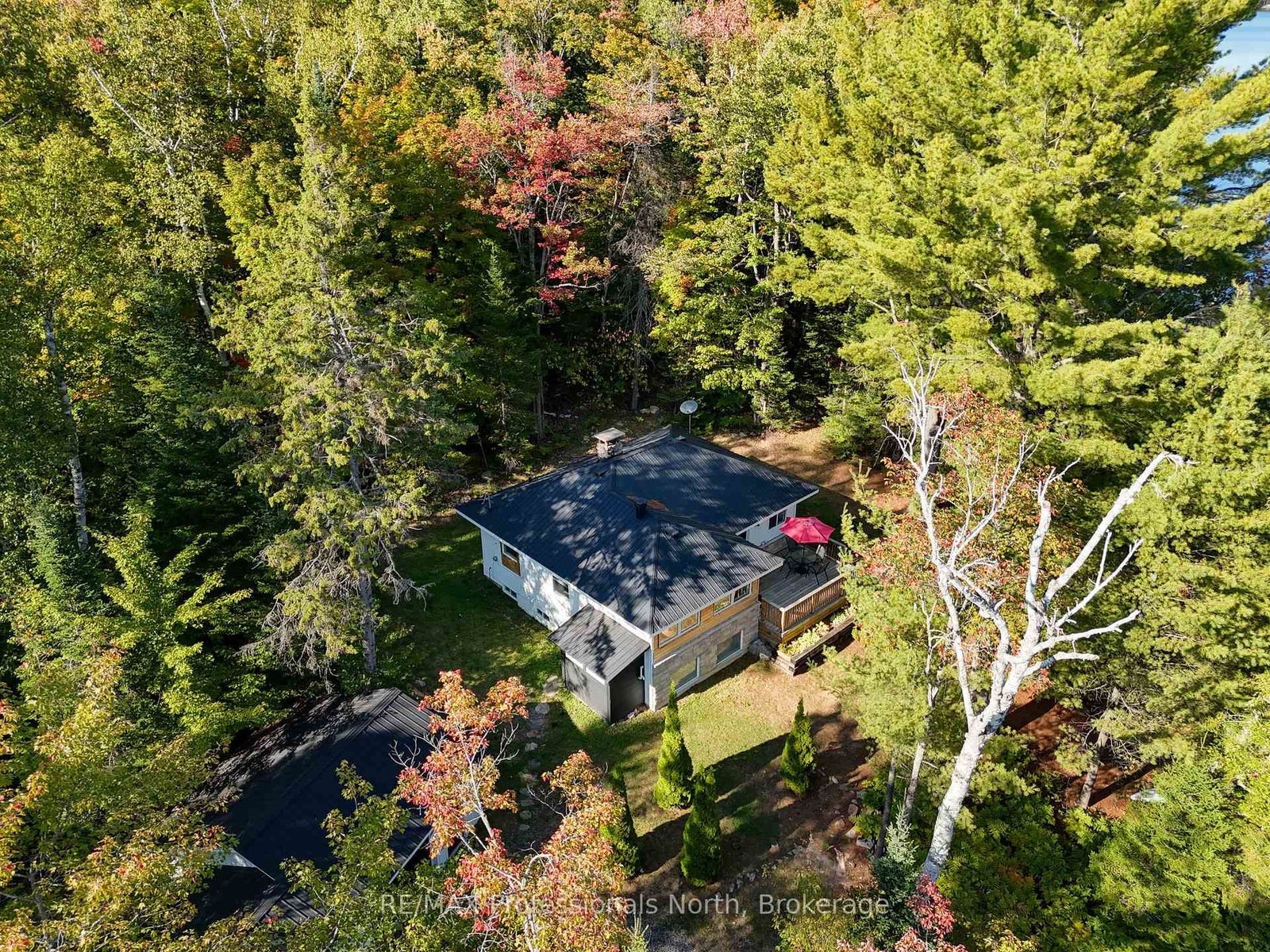 1046-pine-lake-shores-private-road-bracebridge-ontario-x12409477