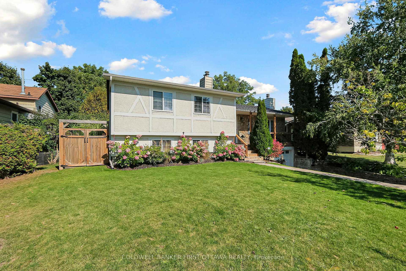 421-ferrill-crescent-carleton-place-ontario-x12409638